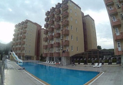 Lara Hadrianus Hotel (لارا)